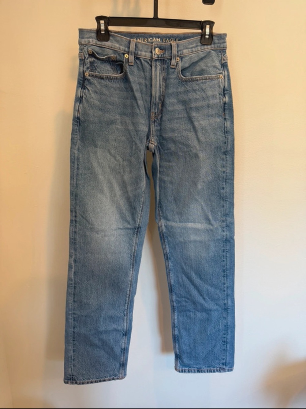 American Eagle Outfitters Light Blue Women’s Straight Fit Jeans